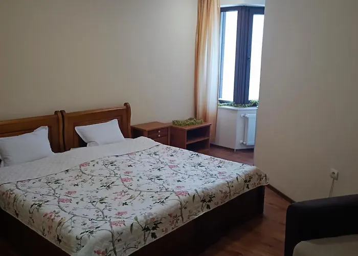 студио студенец * パンポロボ